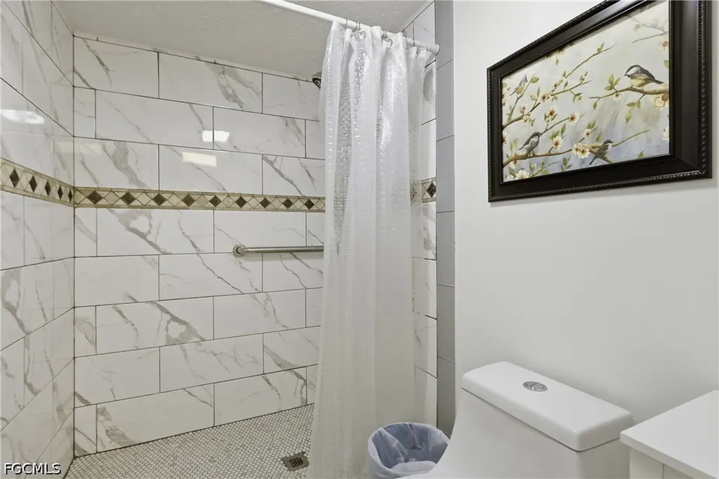 3371 N Key Drive North Fort Myers FL 33903