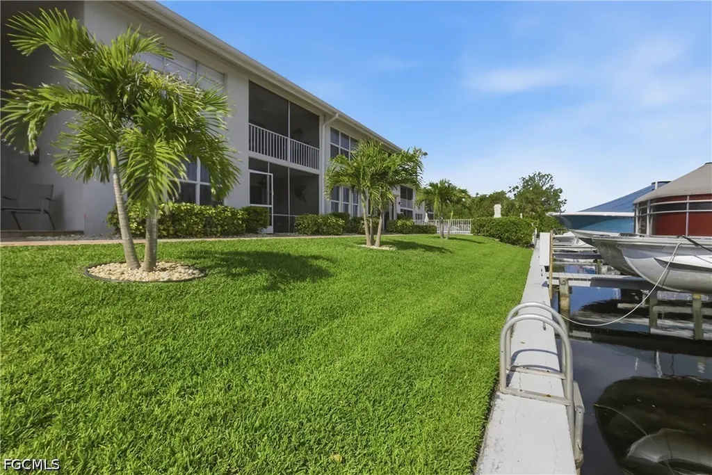 3371 N Key Drive North Fort Myers FL 33903