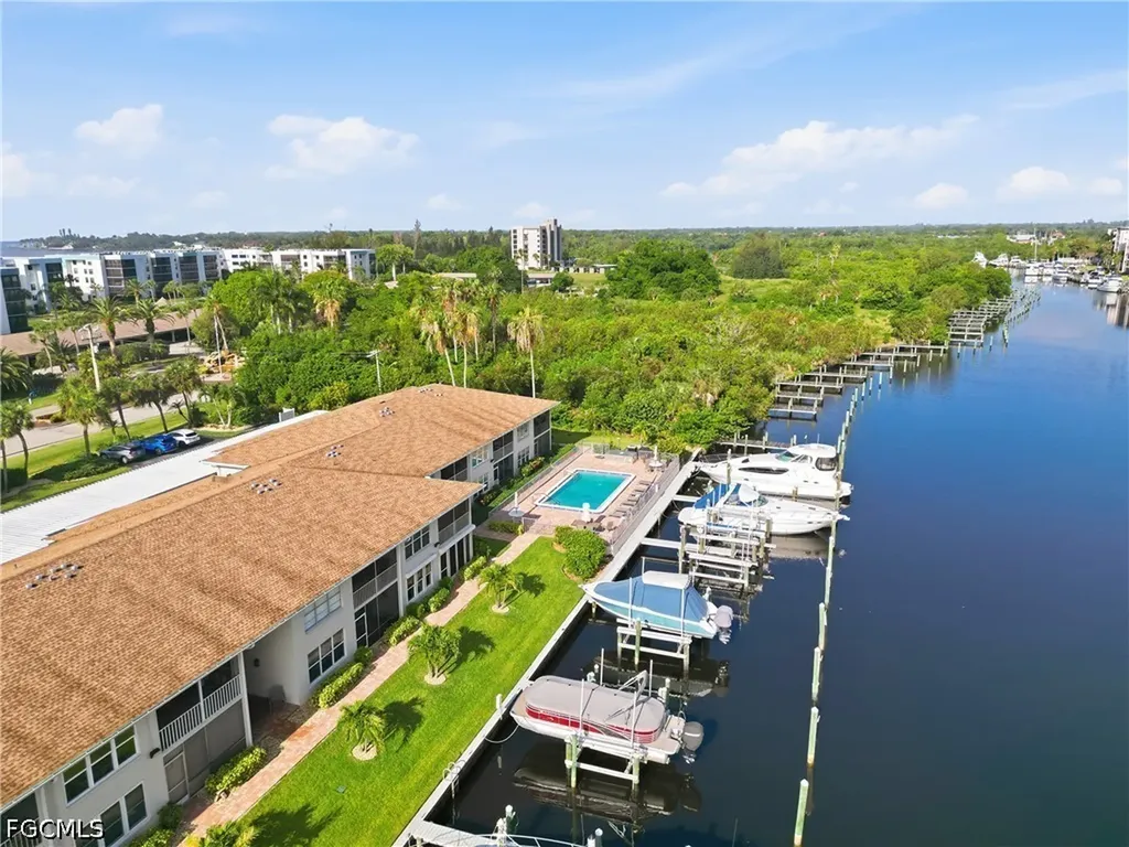 3371 N Key Drive North Fort Myers FL 33903