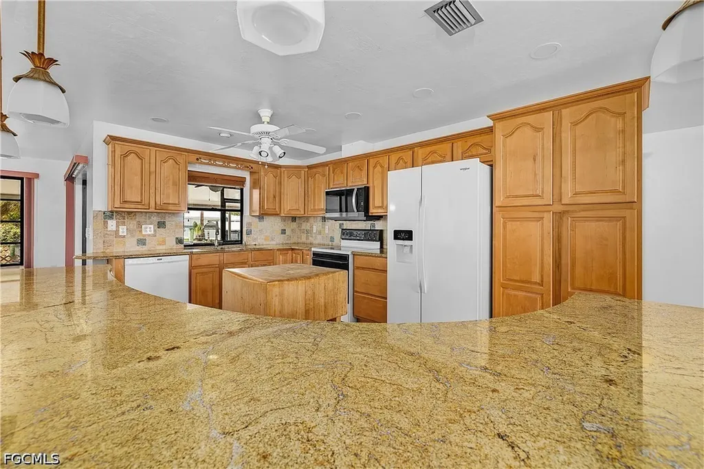16201 Porto Bello Street Bokeelia FL 33922