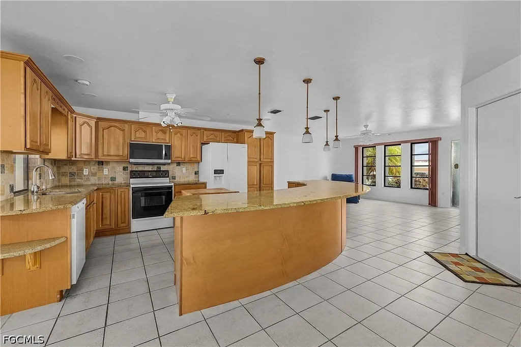 16201 Porto Bello Street Bokeelia FL 33922