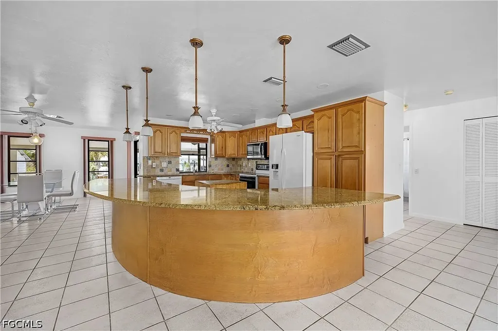 16201 Porto Bello Street Bokeelia FL 33922