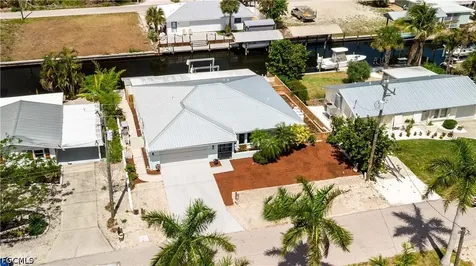16201 Porto Bello Street Bokeelia FL 33922
