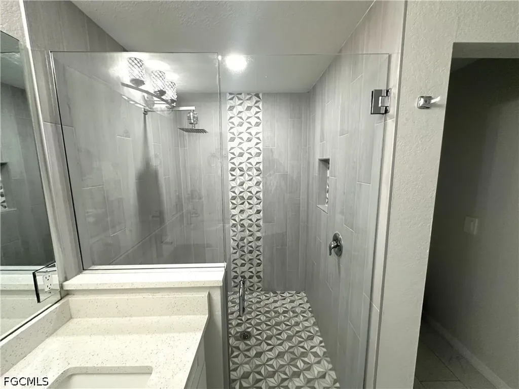 3710 38th Street SW Lehigh Acres FL 33976