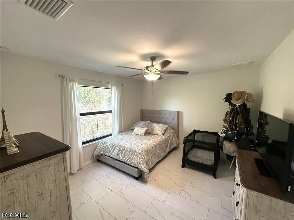 3710 38th Street SW Lehigh Acres FL 33976
