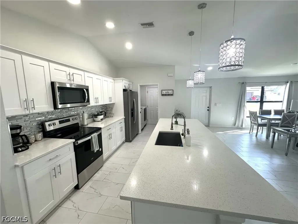 3710 38th Street SW Lehigh Acres FL 33976