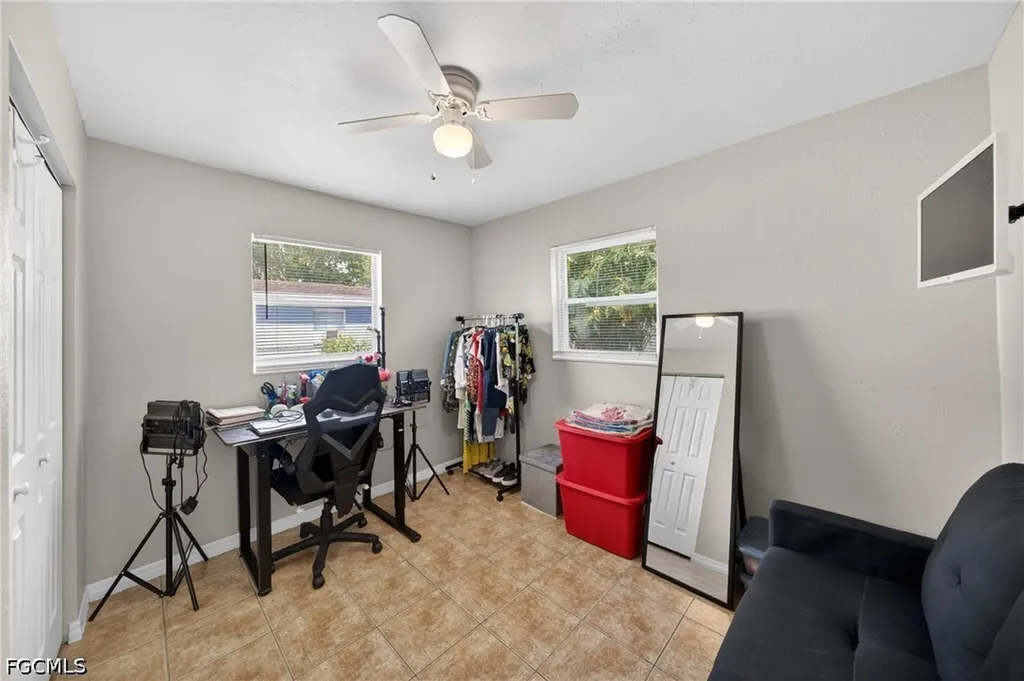2992 Lafayette Street Fort Myers FL 33916