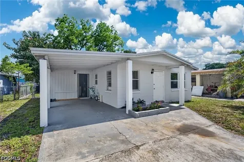 2992 Lafayette Street Fort Myers FL 33916