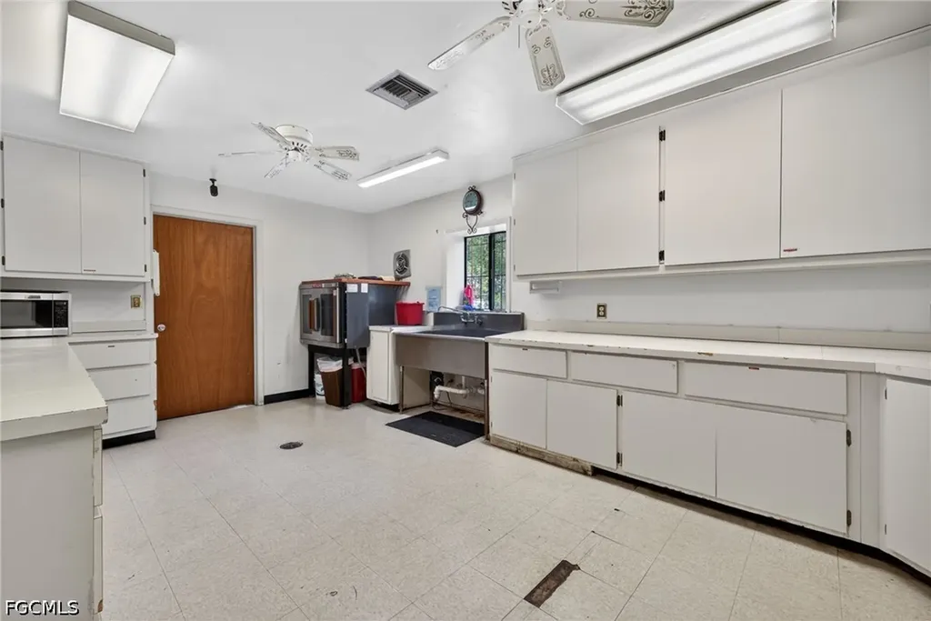 3145 Royalston Avenue Fort Myers FL 33916