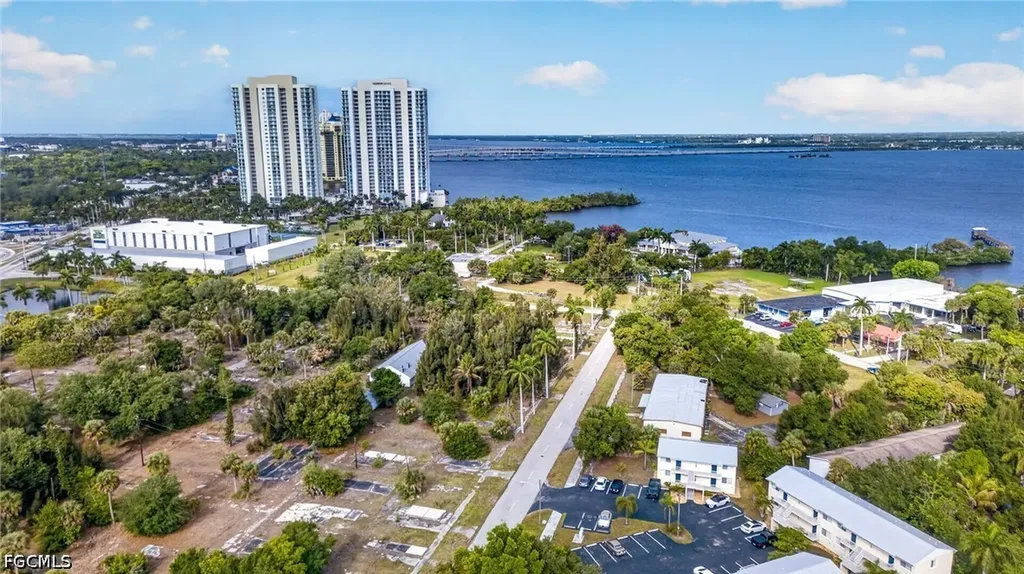 3145 Royalston Avenue Fort Myers FL 33916