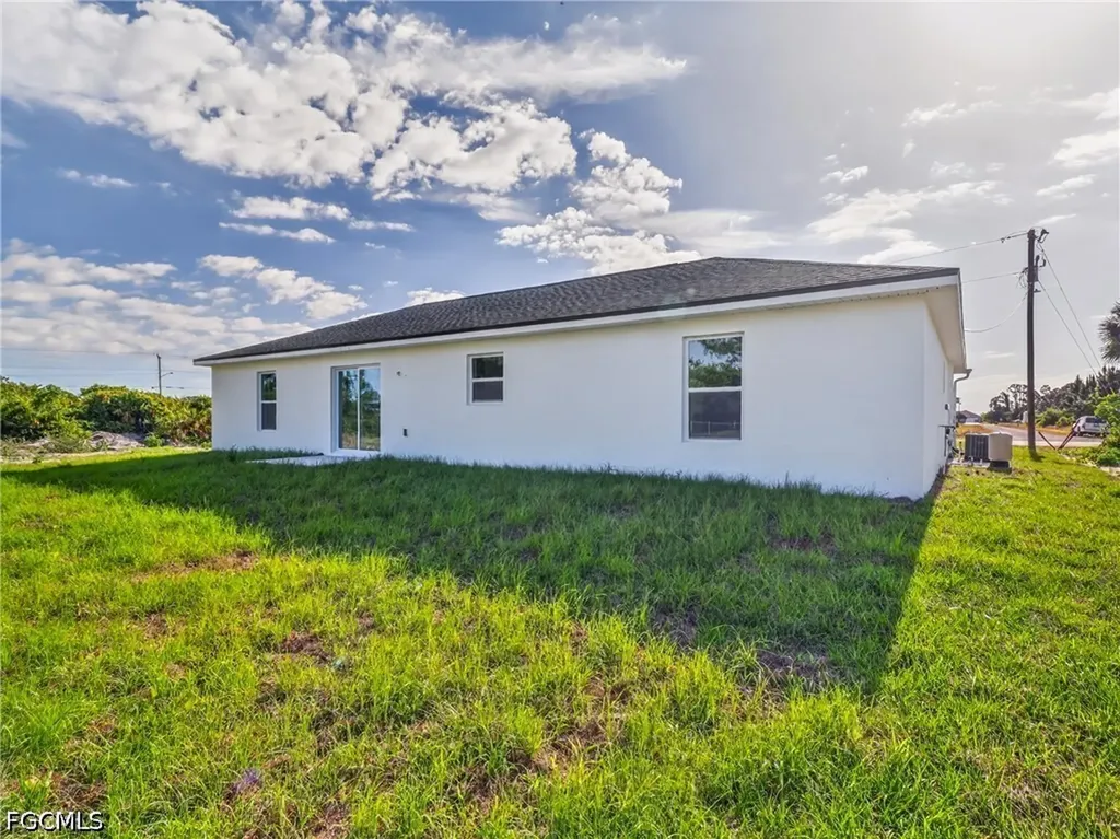 814 Milano Avenue S Lehigh Acres FL 33974
