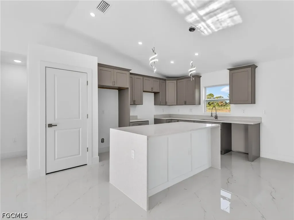814 Milano Avenue S Lehigh Acres FL 33974