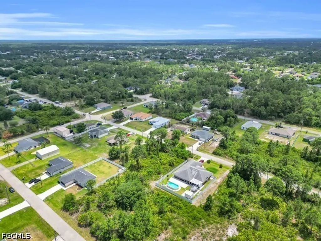 3005 52nd Street W Lehigh Acres FL 33971