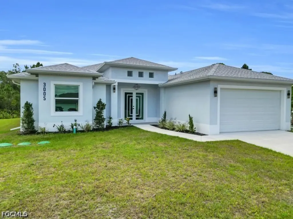 3005 52nd Street W Lehigh Acres FL 33971