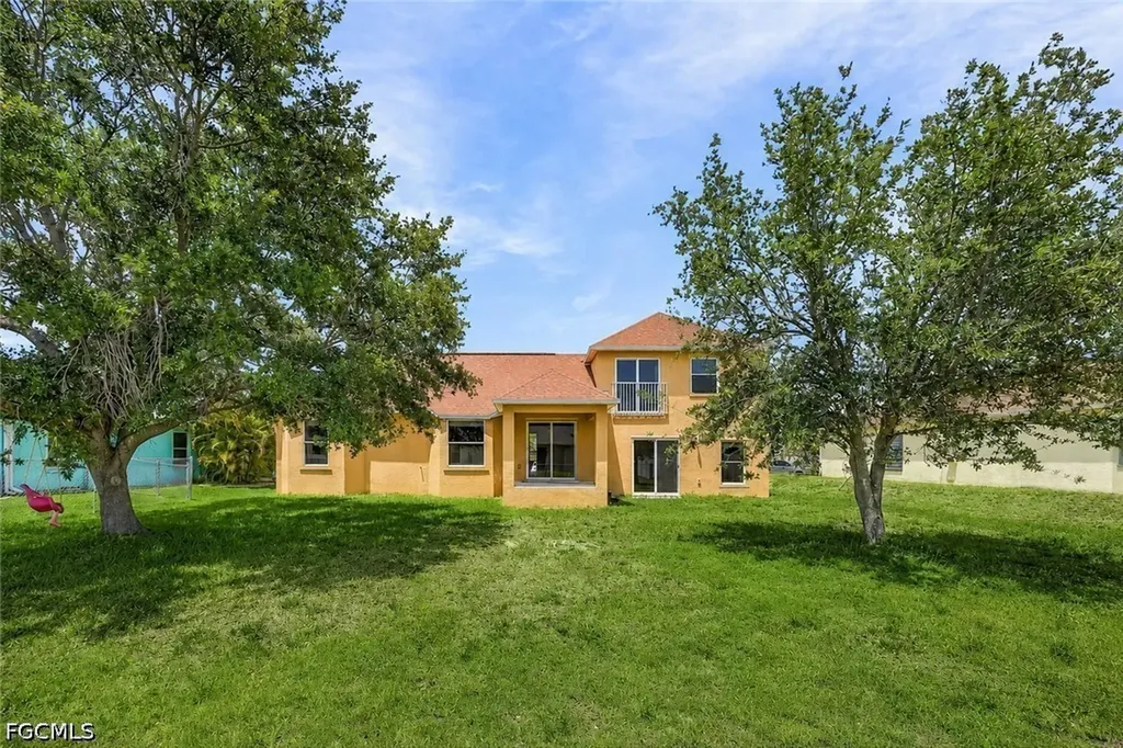 120 SE 4th Terrace Cape Coral FL 33990