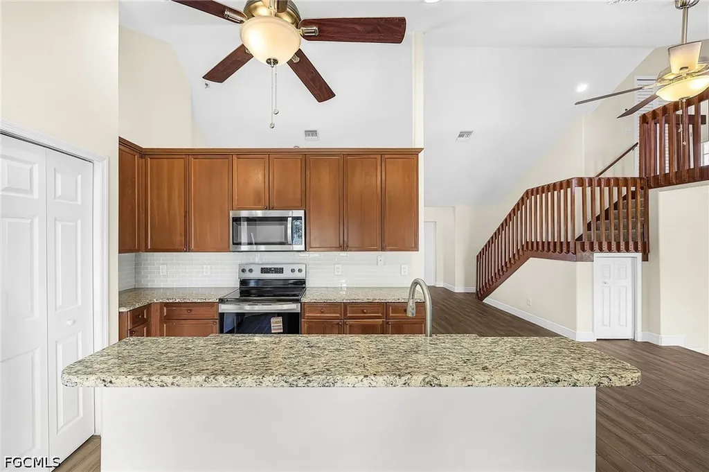 120 SE 4th Terrace Cape Coral FL 33990