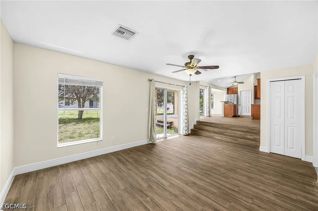 120 SE 4th Terrace Cape Coral FL 33990