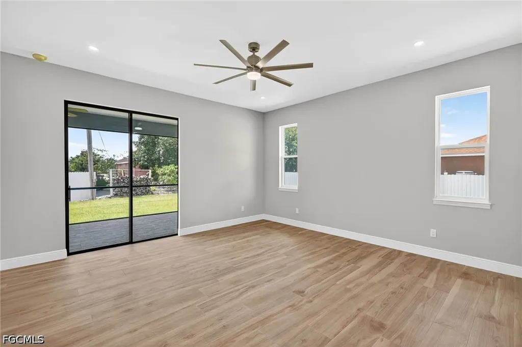 1912 NW 24th Terrace Cape Coral FL 33993