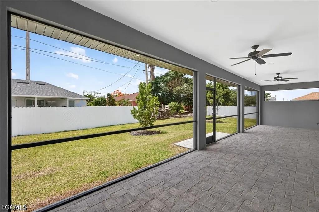 1912 NW 24th Terrace Cape Coral FL 33993