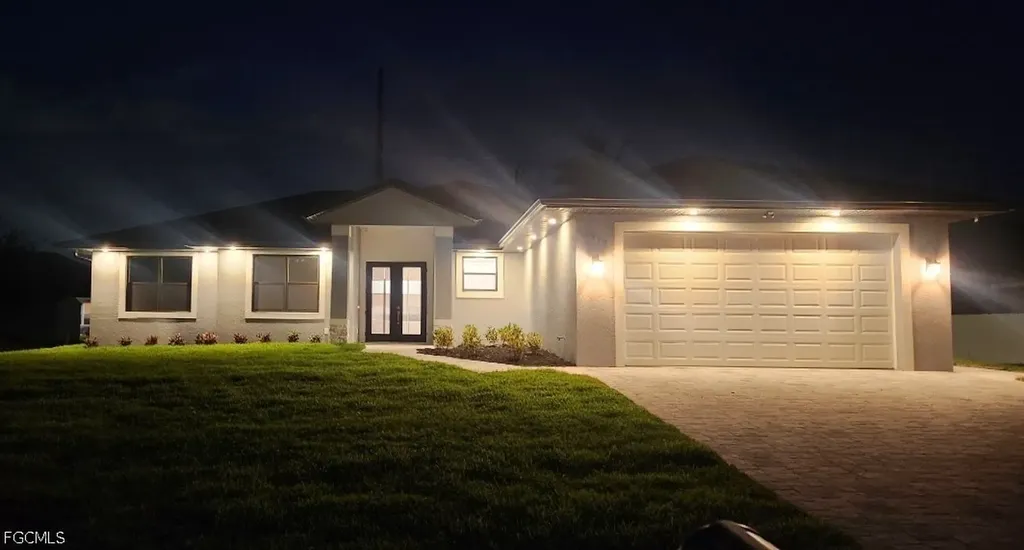 1912 NW 24th Terrace Cape Coral FL 33993