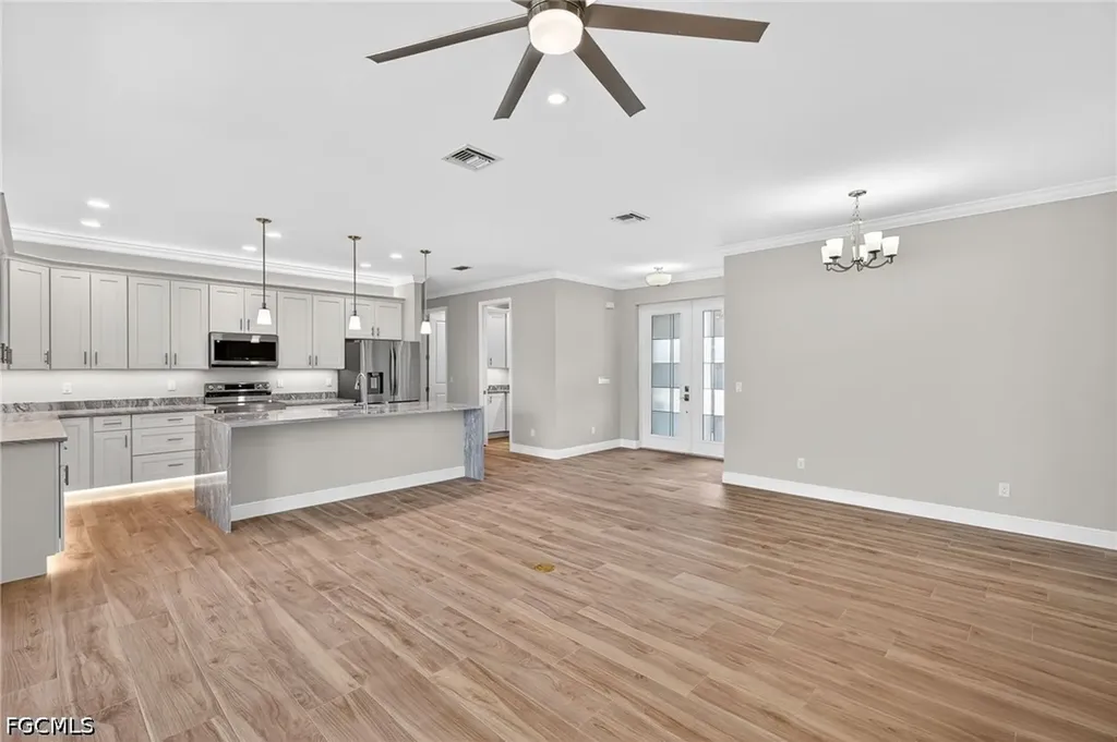 1912 NW 24th Terrace Cape Coral FL 33993