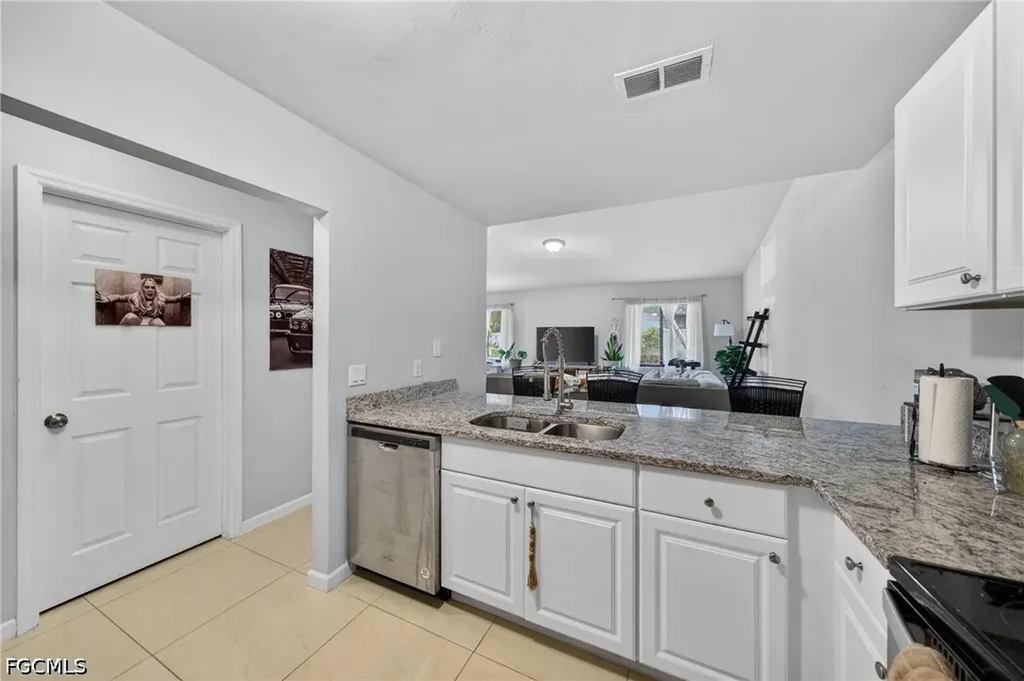 17318 Timber Oak Lane Fort Myers FL 33908