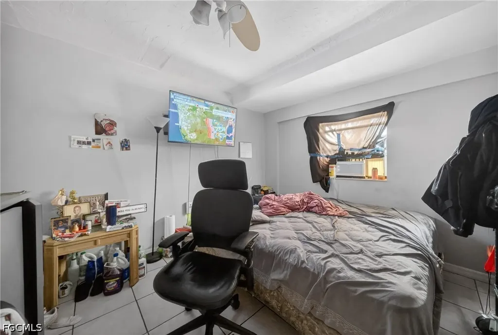 1904 Fountain Street Fort Myers FL 33916