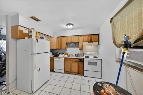 1904 Fountain Street Fort Myers FL 33916