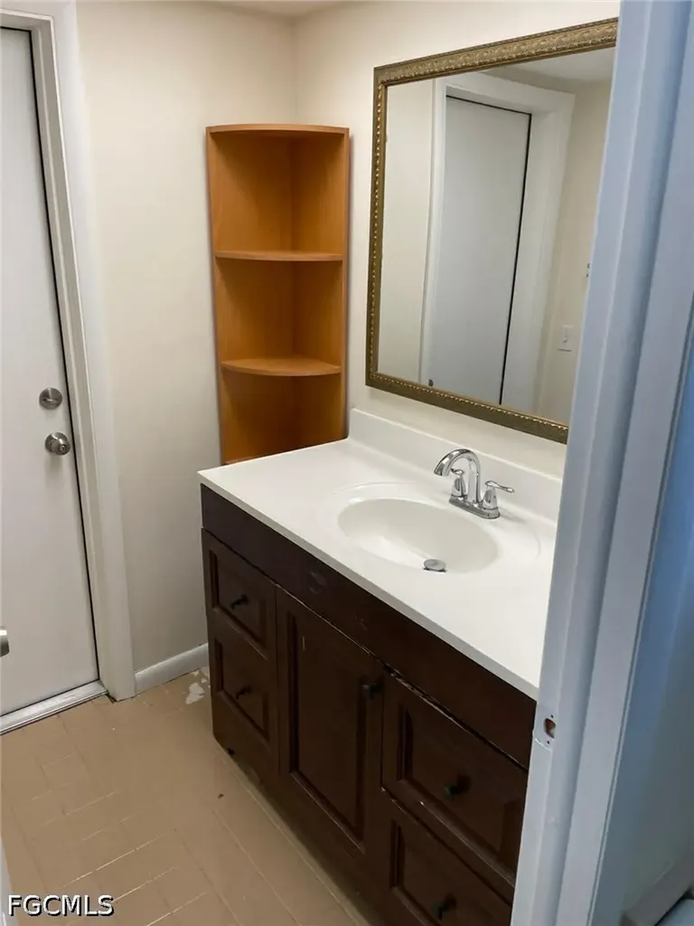 1154 SW 47th Terrace Cape Coral FL 33914