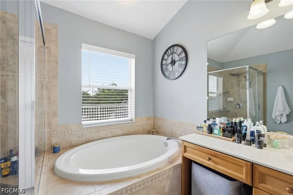 1405 SW 1st Place Cape Coral FL 33991
