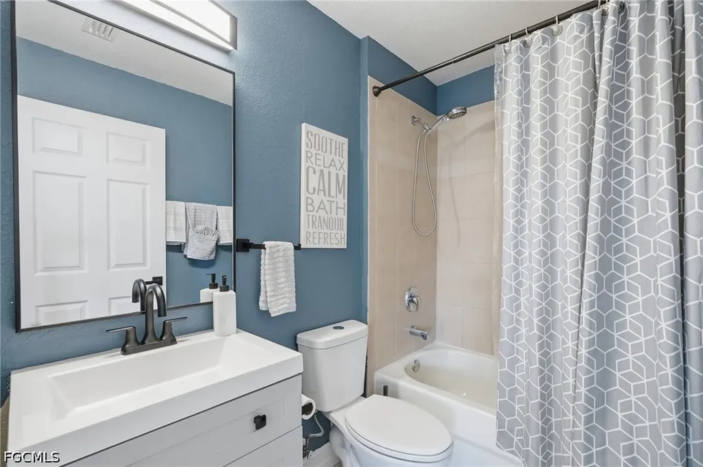 1405 SW 1st Place Cape Coral FL 33991