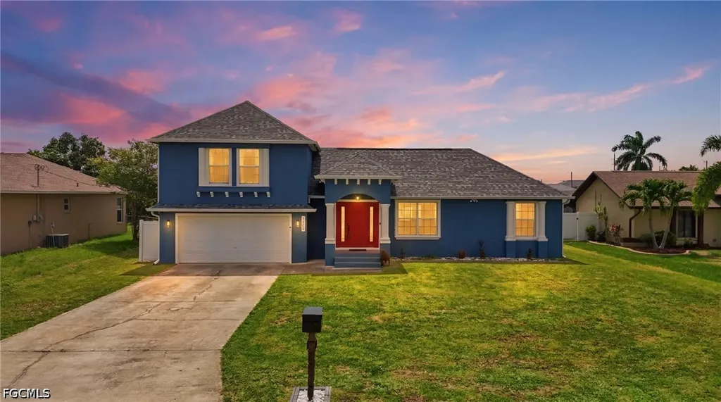 1405 SW 1st Place Cape Coral FL 33991