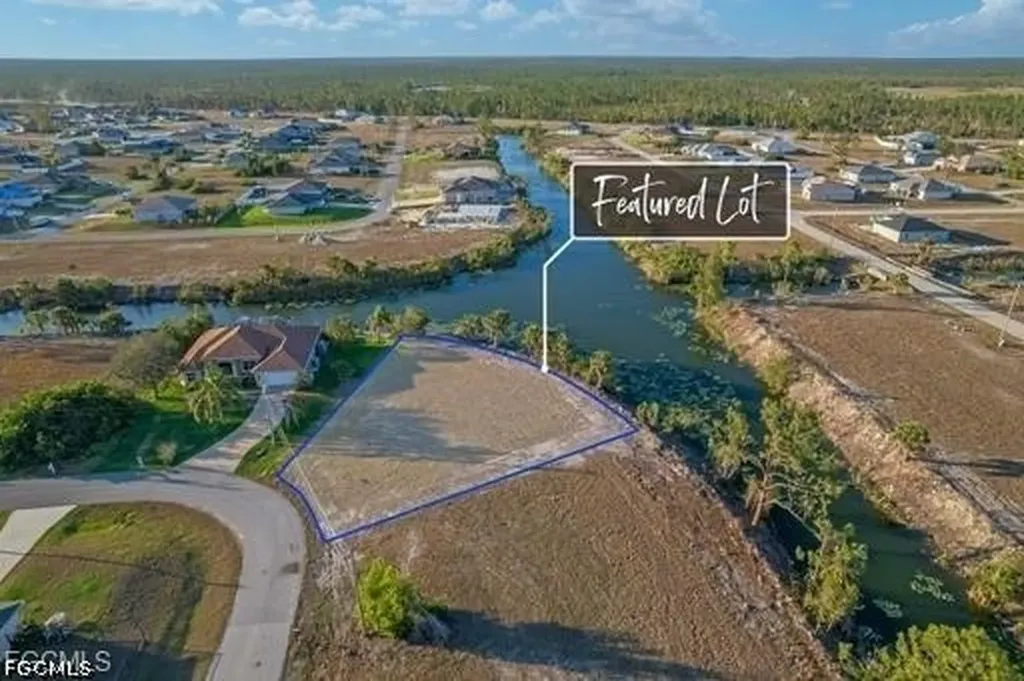 4180 NE 9th Place Cape Coral FL 33909