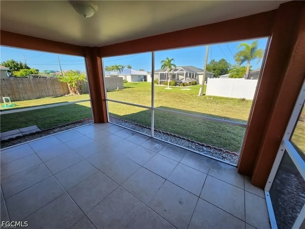 4126 SW 8th Place Cape Coral FL 33914