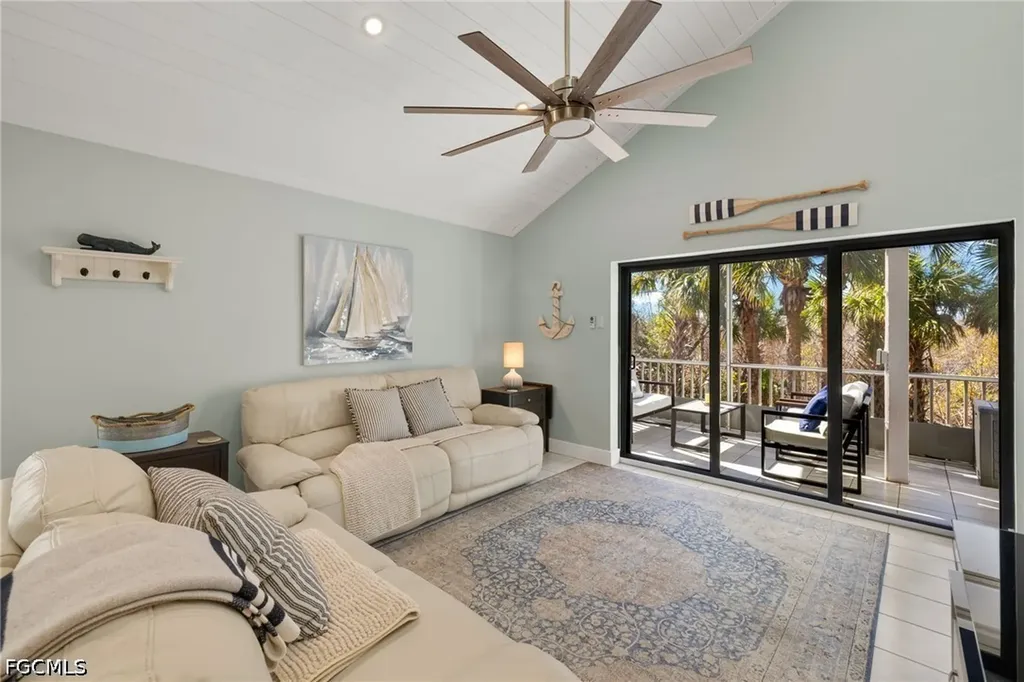 974 Greenwood Court S Sanibel FL 33957