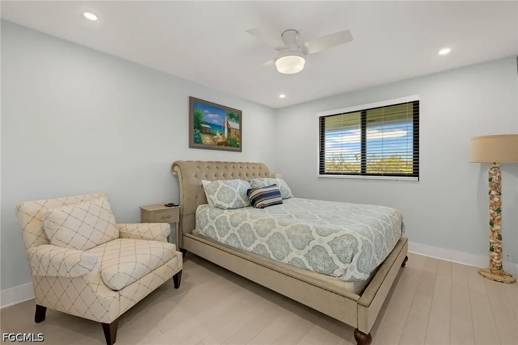 974 Greenwood Court S Sanibel FL 33957