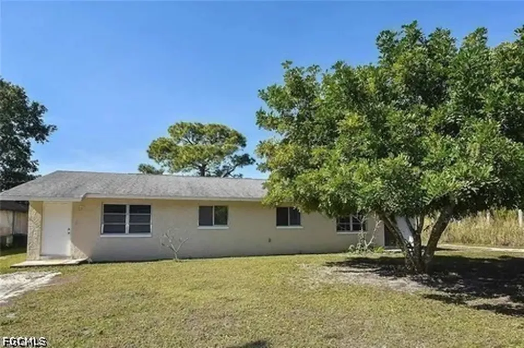 2175 Twin Brooks Road North Fort Myers FL 33917