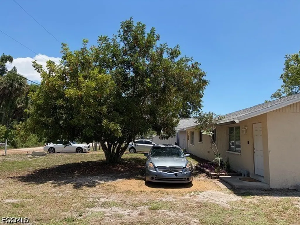 2175 Twin Brooks Road North Fort Myers FL 33917