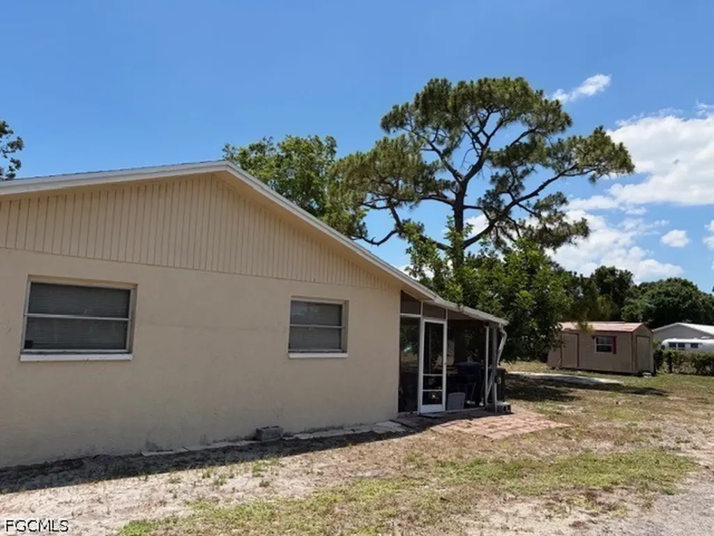 2175 Twin Brooks Road North Fort Myers FL 33917