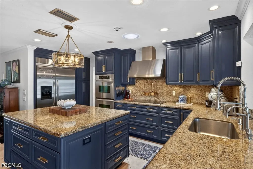 3810 SE 1st Place Cape Coral FL 33904