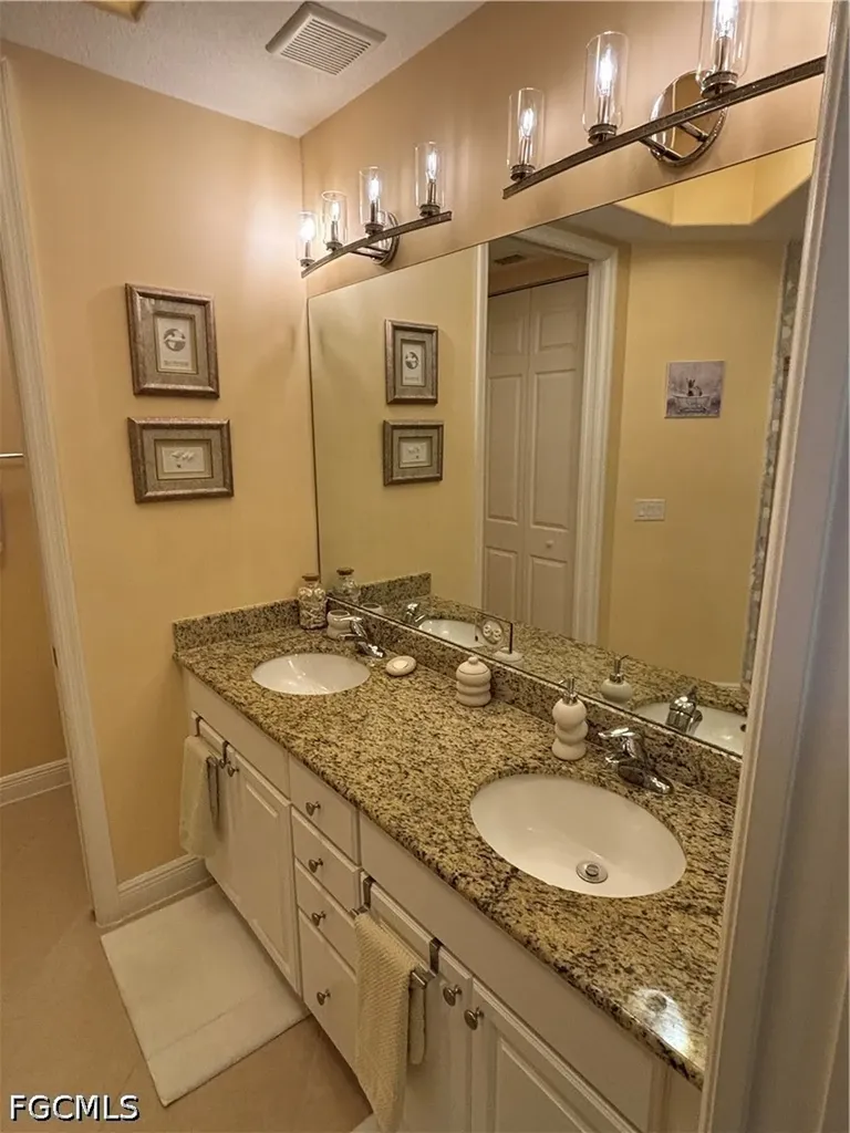 13780 Julias Way Fort Myers FL 33919
