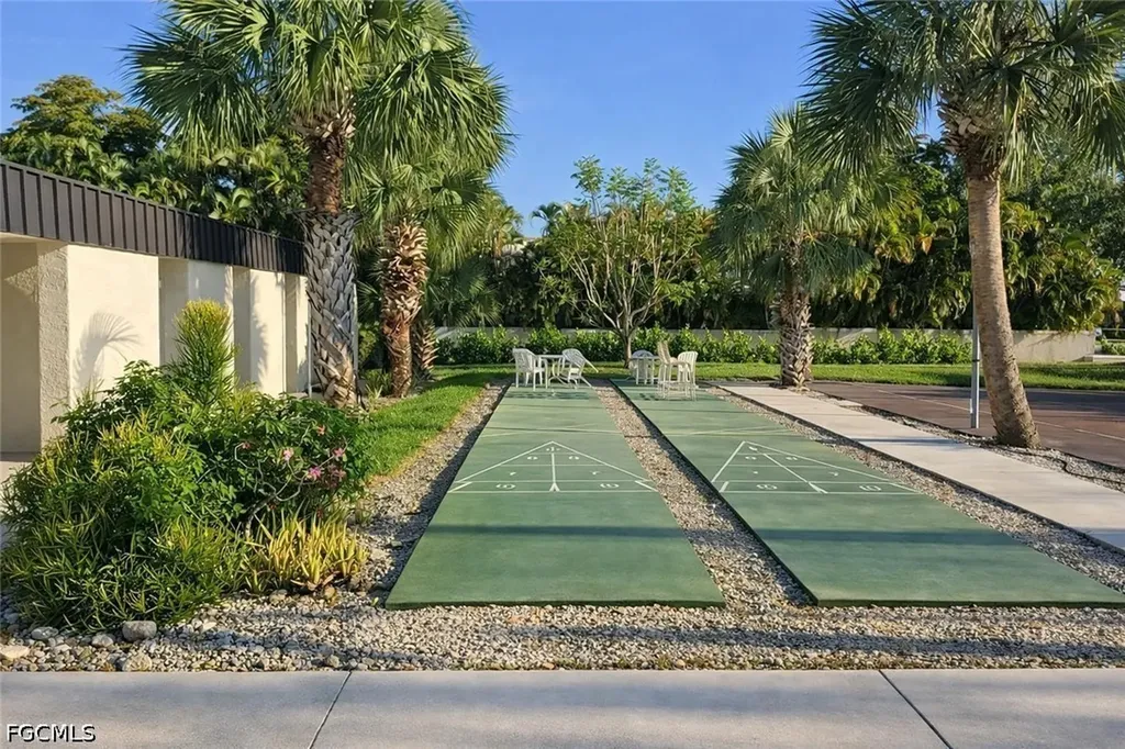 6979 Winkler Road Fort Myers FL 33919