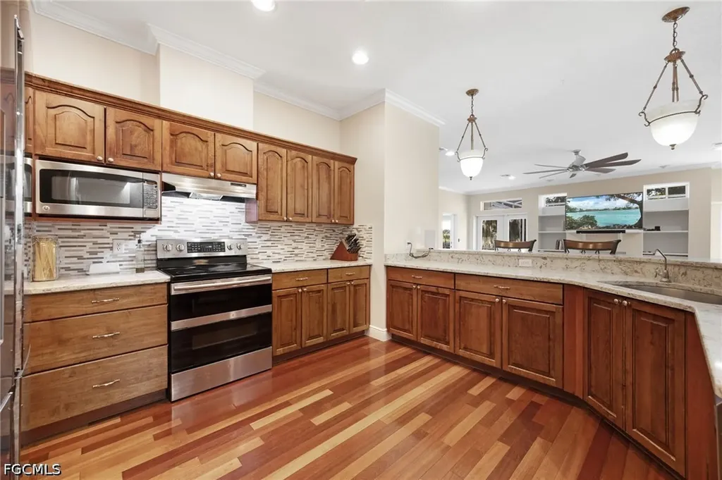 1261 Riverbend Drive Labelle FL 33935