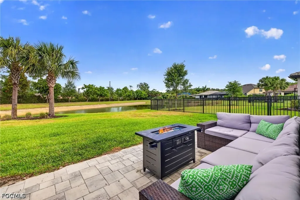3930 Spotted Eagle Way Fort Myers FL 33966