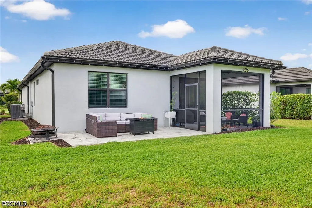 3930 Spotted Eagle Way Fort Myers FL 33966