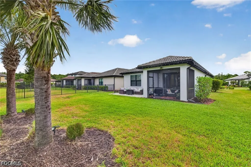 3930 Spotted Eagle Way Fort Myers FL 33966