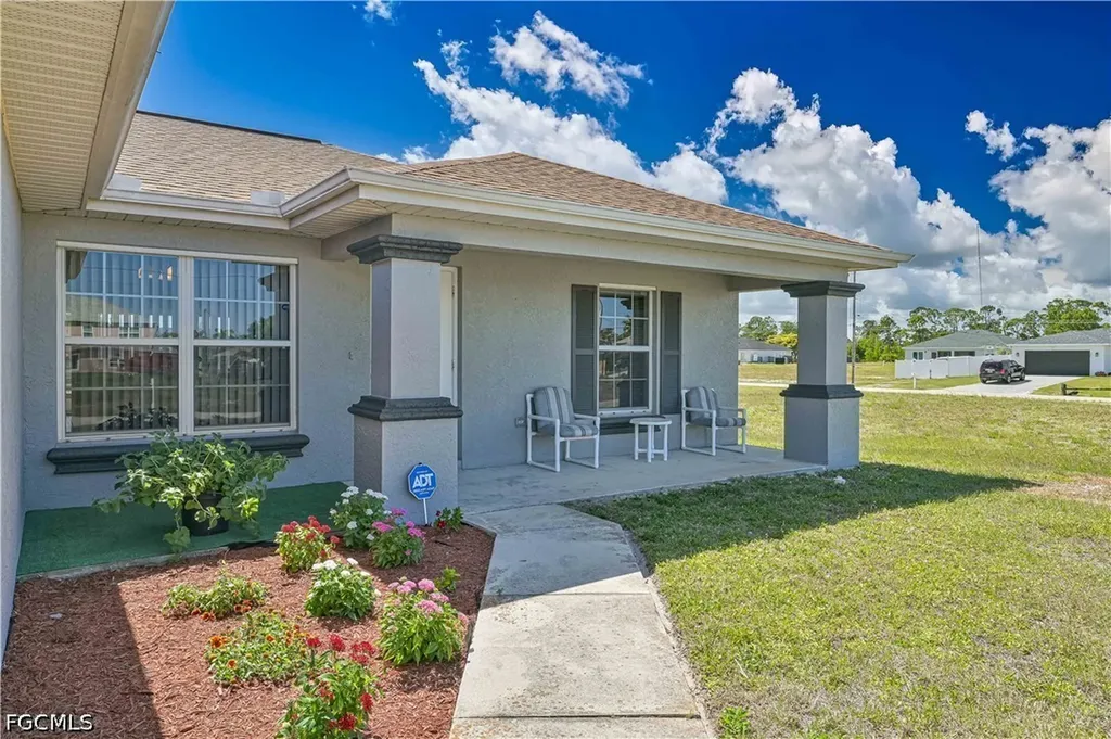 3230 NW 3rd Place Cape Coral FL 33993