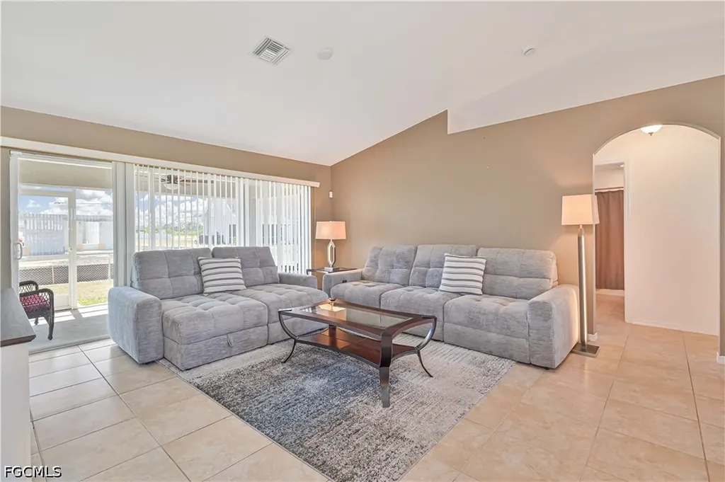 3230 NW 3rd Place Cape Coral FL 33993
