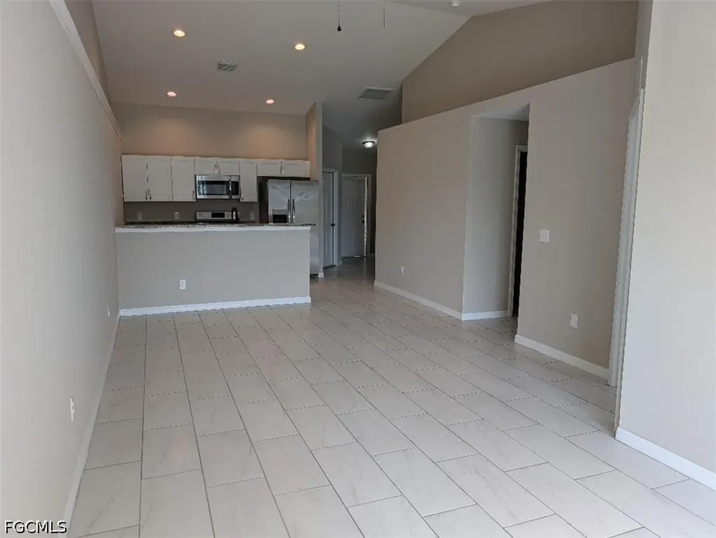 2805 SW 8th Place Cape Coral FL 33914