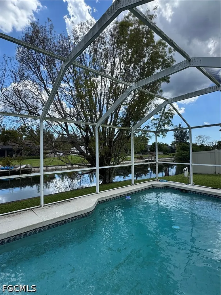 2314 SW 22nd Terrace Cape Coral FL 33991